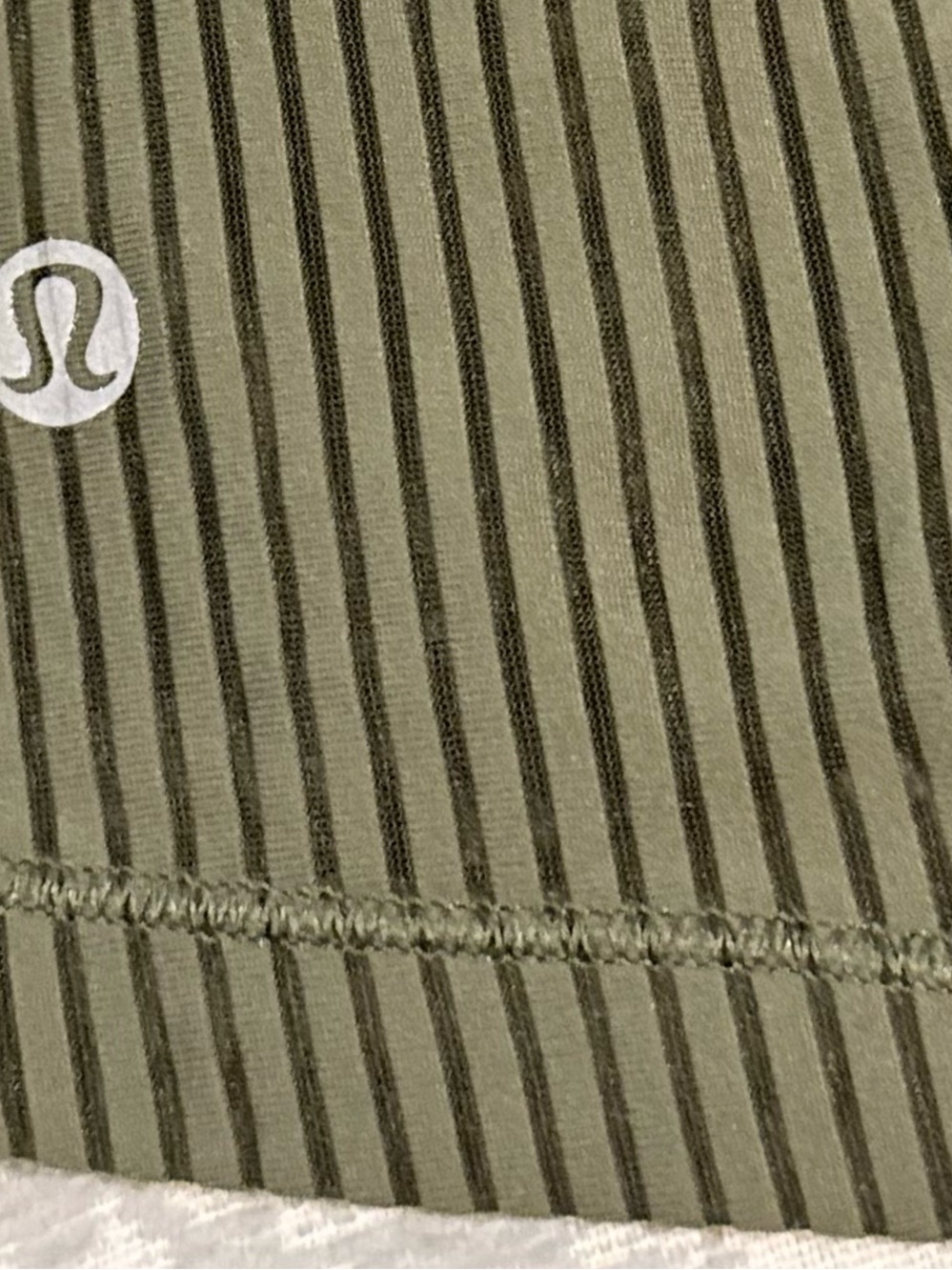 Lululemon /// Women’s Miles Ahead Tank Top - Striped Sage - Size 6 - Picture 7 of 9